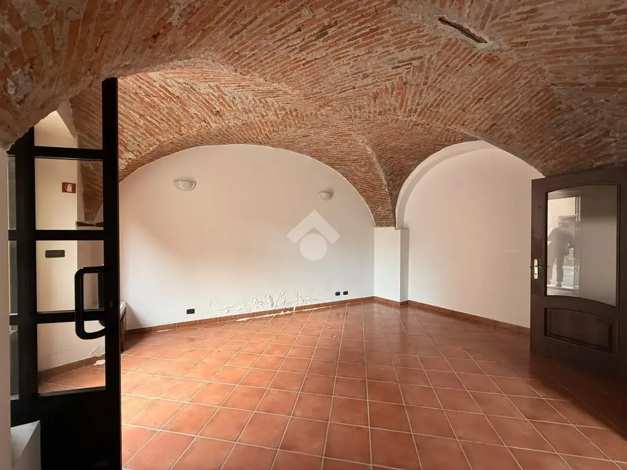 Ufficio in Via Olmetto 25, Borgofranco D'Ivrea, {3} - Foto 2