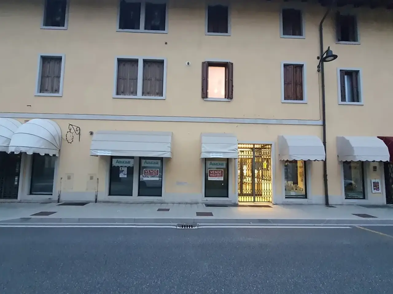 Negozio in Borgo Cividale 36, Palmanova, {3} - Foto 1