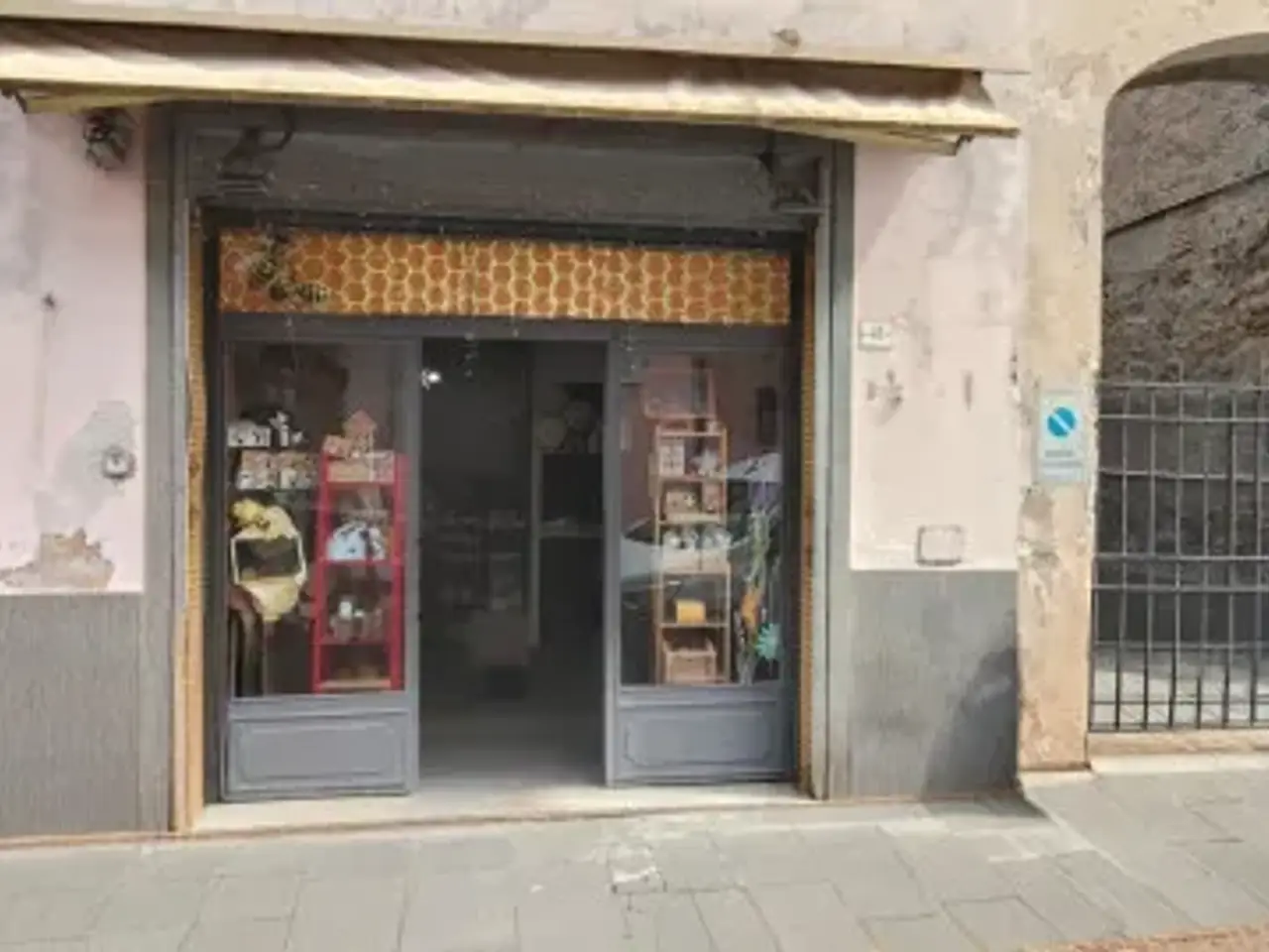 Negozio in Corso Vittorio Emanuele 46, Manziana, {3} - Foto 2