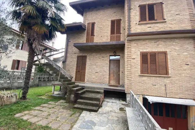 Mansion in Via Sondrio 3, Seveso - Photo 1