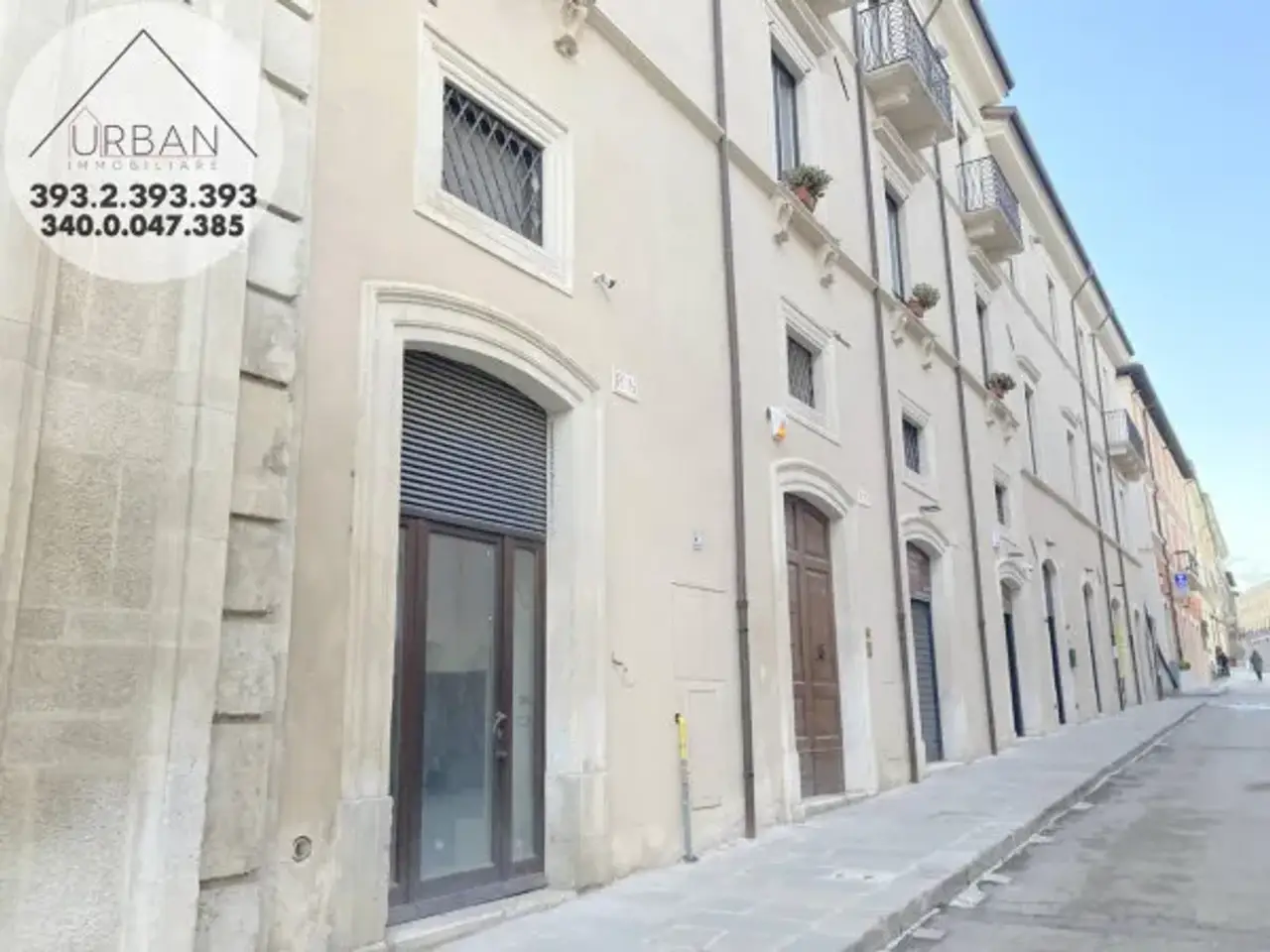 Negozio in Via Andrea Bafile 15, L'Aquila, {3} - Foto 2