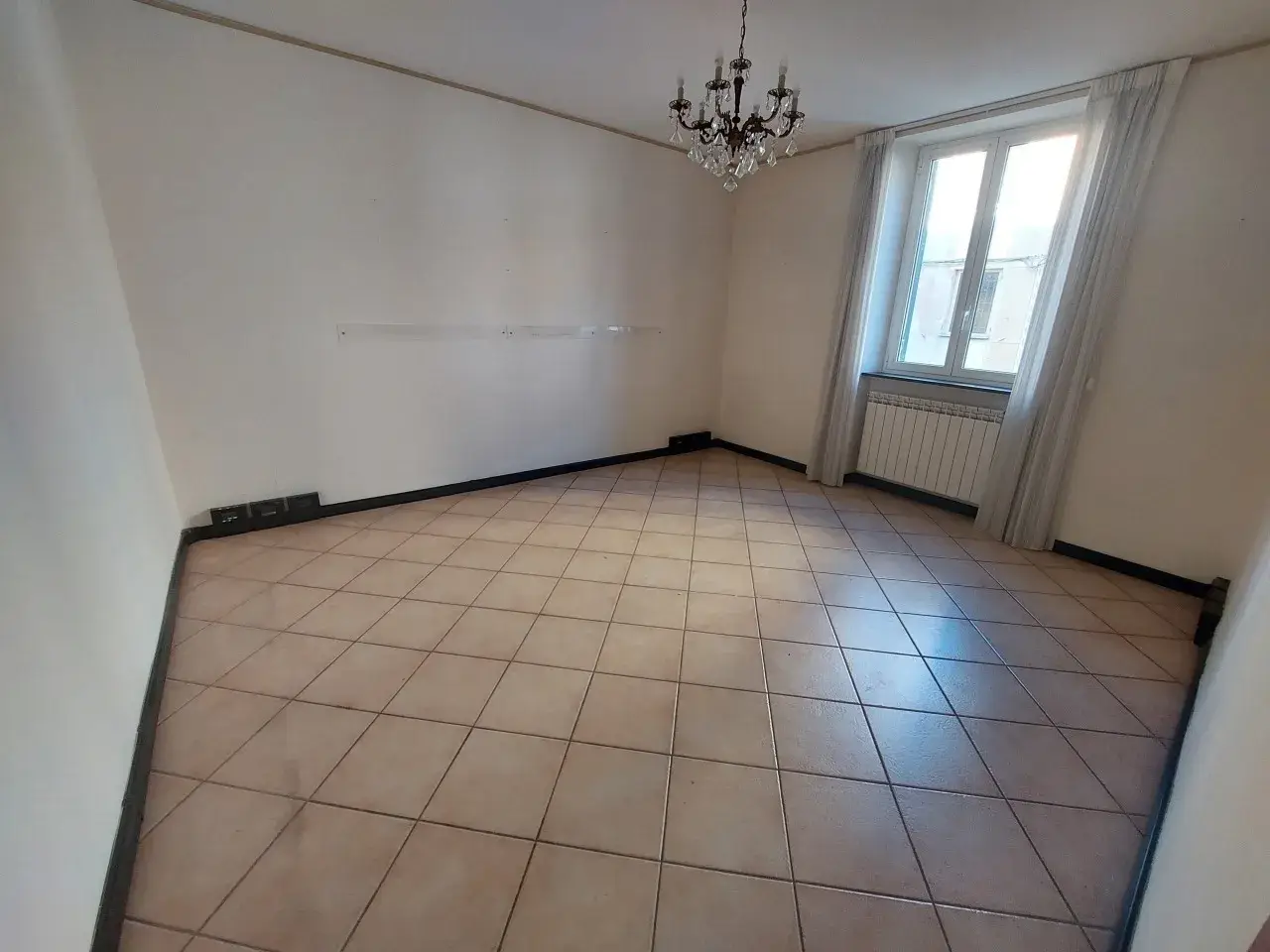 Ufficio in , Campomorone, {3} - Foto 1
