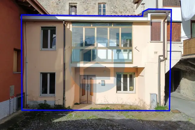 insertion image