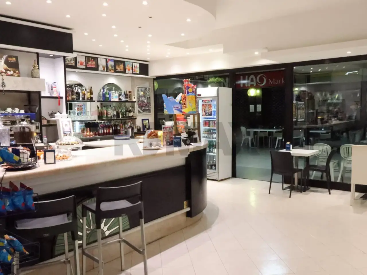 Bar in Via Cavour, Castiglione Delle Stiviere, {3} - Foto 1