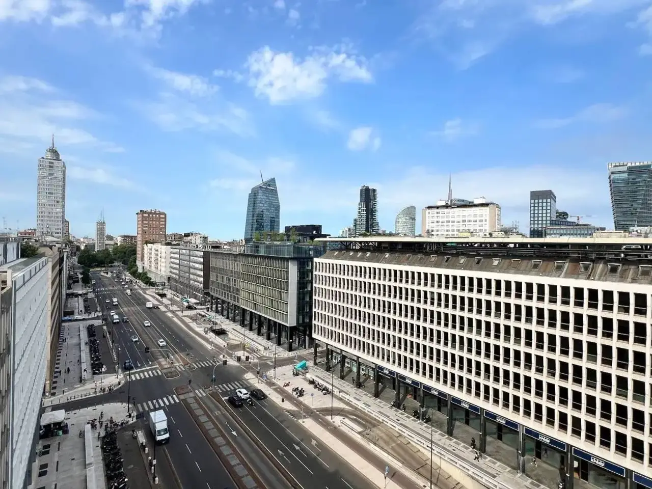 Ufficio in Via Vittor Pisani 28 Milano, Milano, {3} - Foto 1