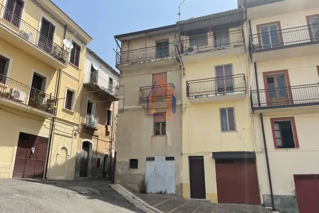 Detached house in Via Emilia 33, Lamezia Terme - Photo 1