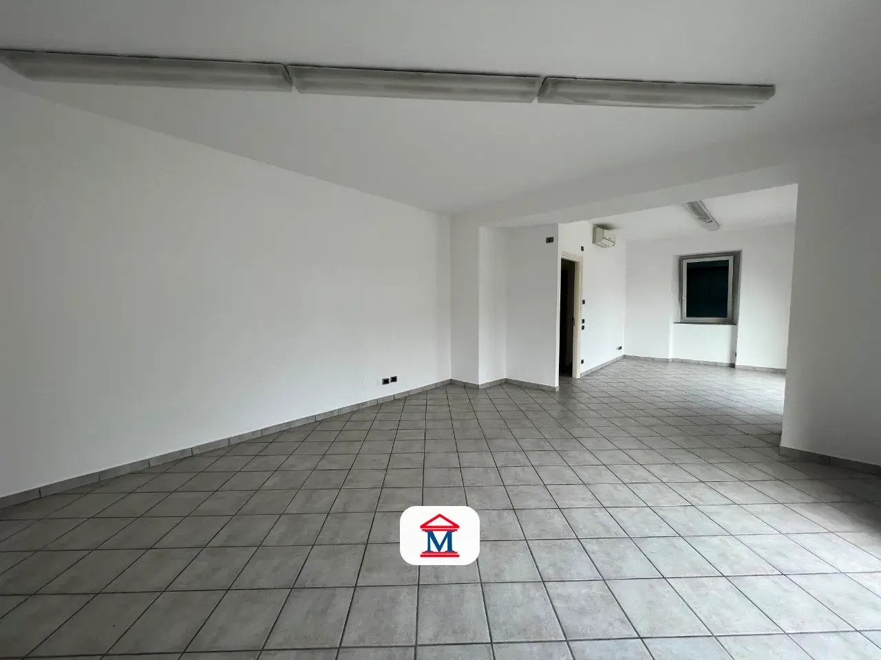 Negozio in Via Ruggeri da Stabello, Bergamo, {3} - Foto 1