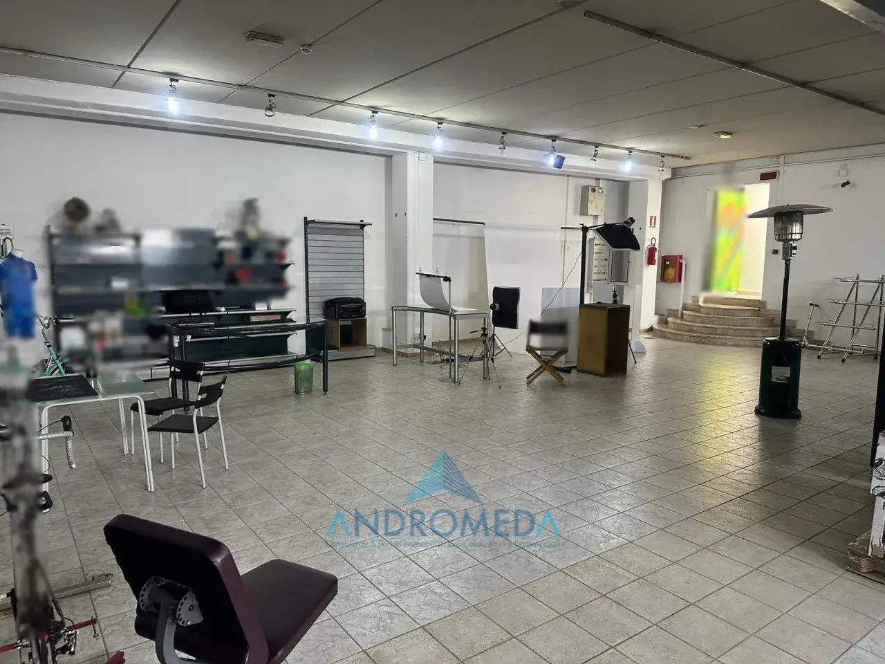 Palazzina commerciale in , Marigliano, {3} - Foto 1