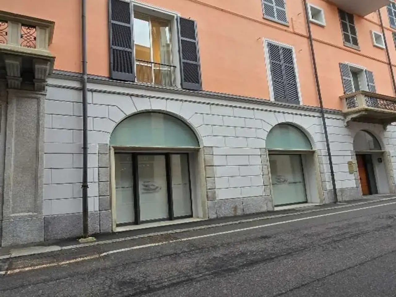Ufficio in Via Indipendenza 3/a, Varese, {3} - Foto 1