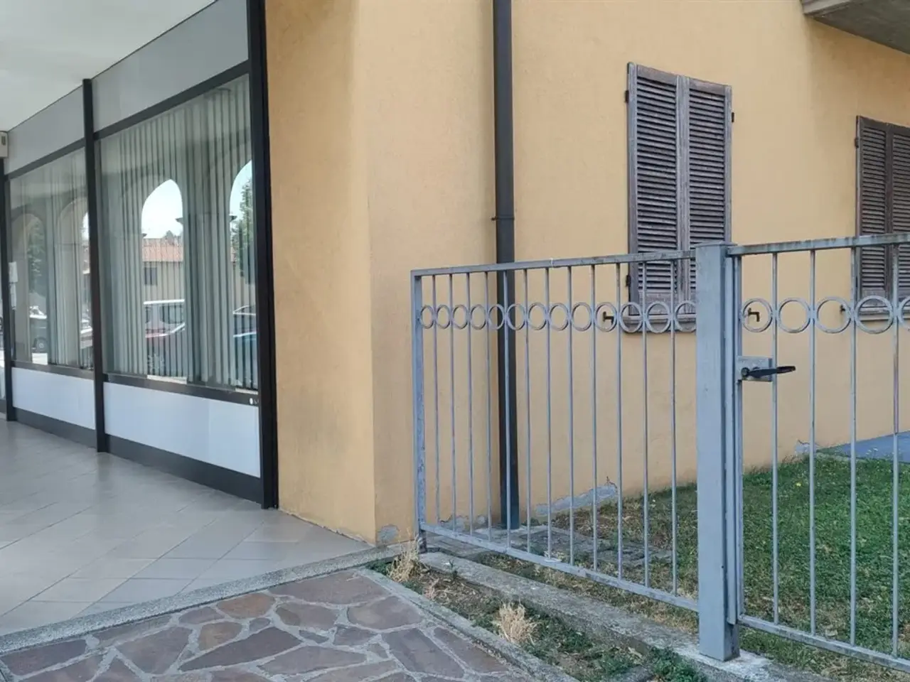 Negozio in Piazza Caduti, Vaprio D'Adda, {3} - Foto 1