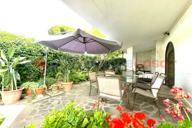 Two-family villa in {3}, Lido Azzurro 10 - Photo 1