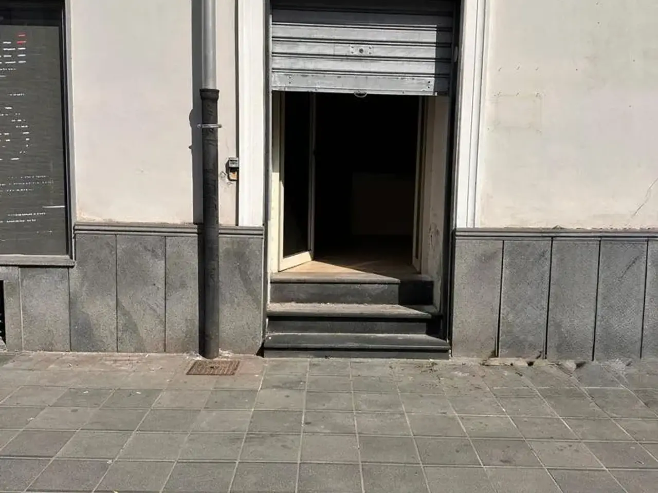 Negozio in Corso Nazione 49, Scafati, {3} - Foto 1