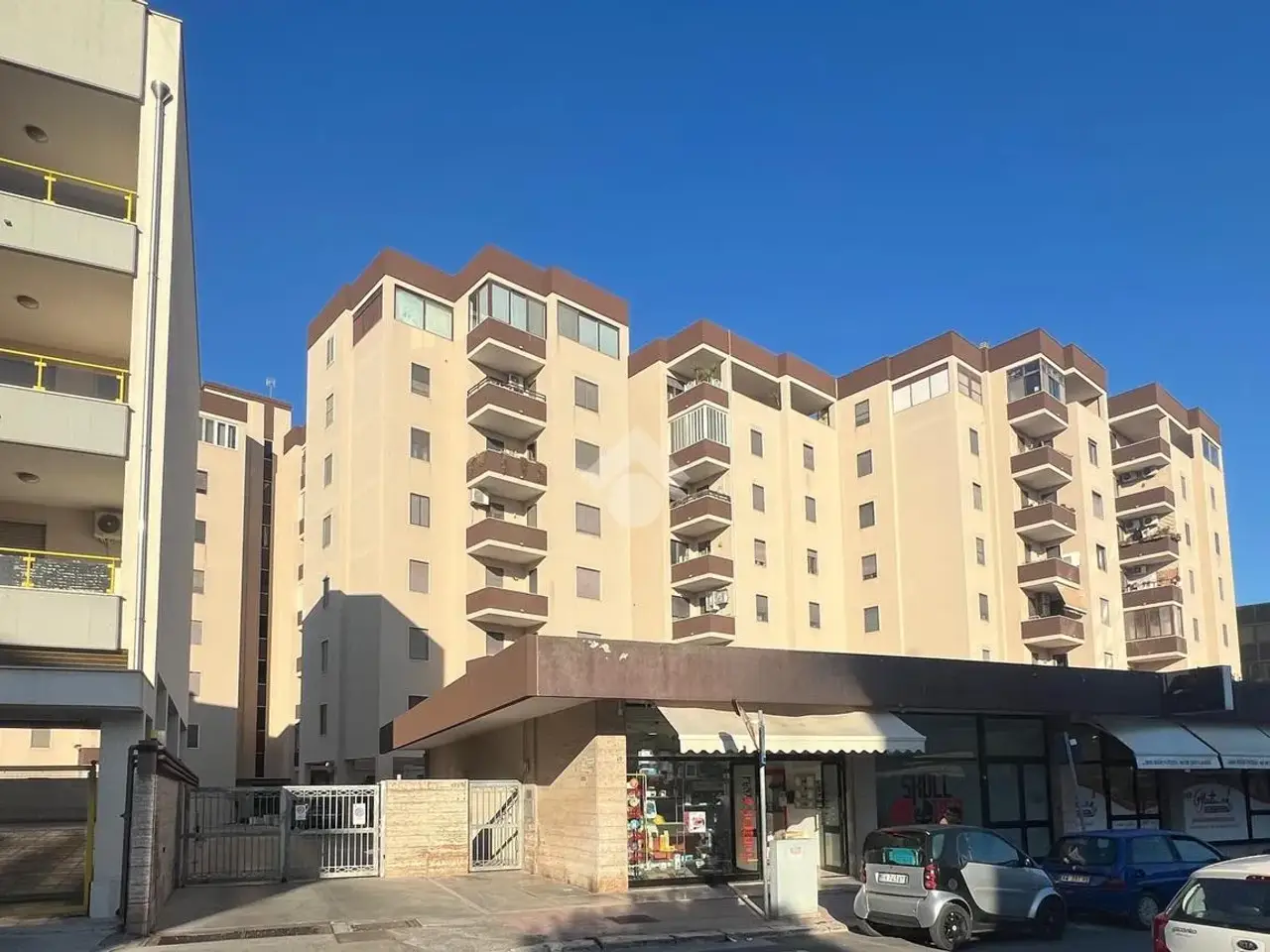 Magazzino in Via Sant'Angelo 47, Brindisi, {3} - Foto 2