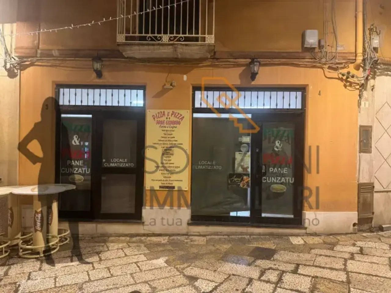 Pizzeria in Piazza Notai, Trapani, {3} - Foto 1