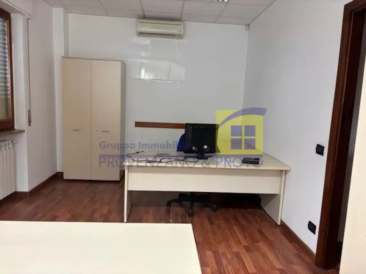 Ufficio in Via Ponte Ferroviario, Brindisi, {3} - Foto 2
