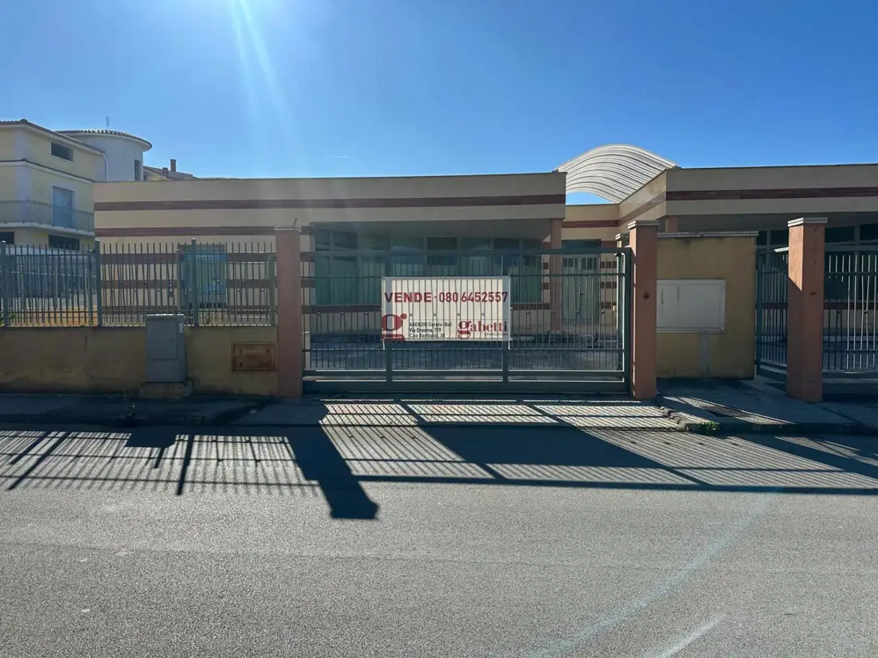 Esercizio commerciale in Zona Periferica, Corato, {3} - Foto 1