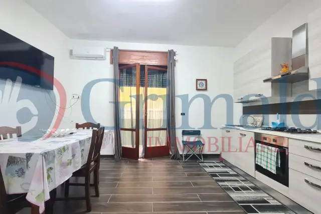 4-room flat in Via Santa Maria a Cubito, Qualiano - Photo 1