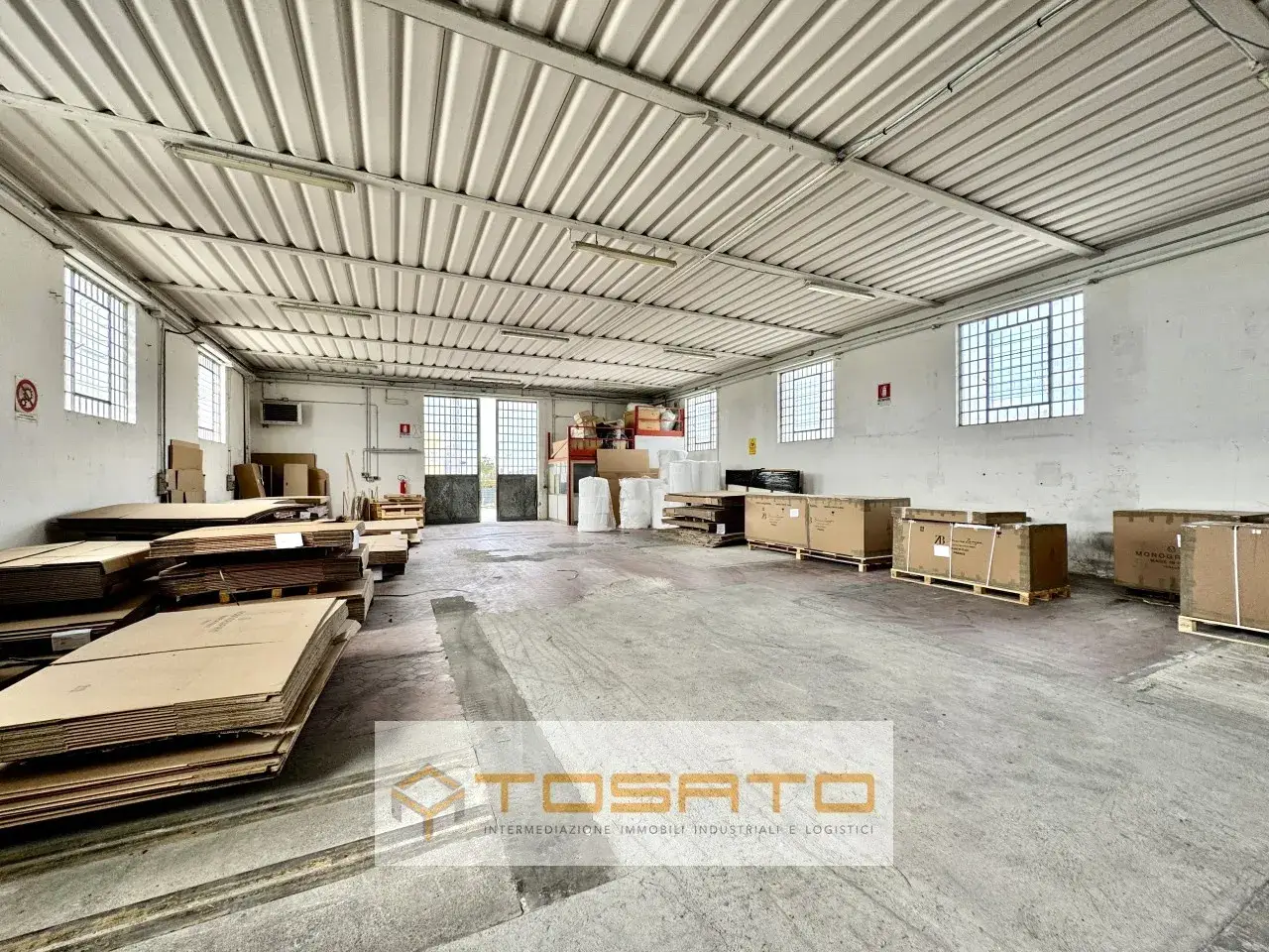 Capannone in , Cerea, {3} - Foto 1