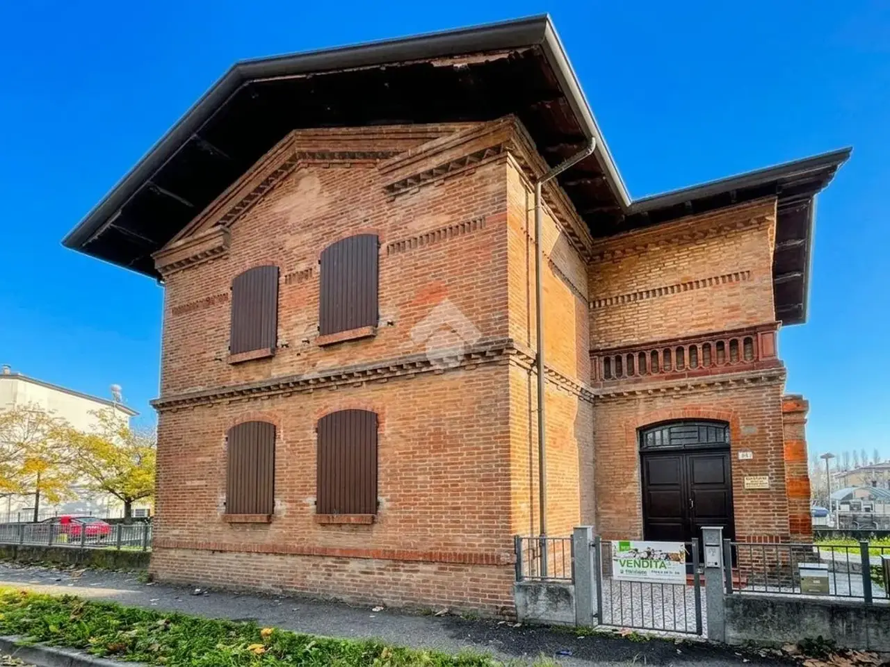 Ufficio in Via Martiri della Libertà 61, Massa Lombarda, {3} - Foto 1