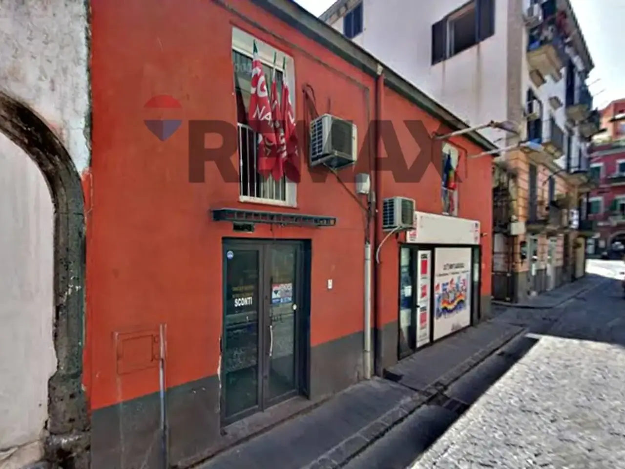 Negozio in Corso Garibaldi 4, Pozzuoli, {3} - Foto 1