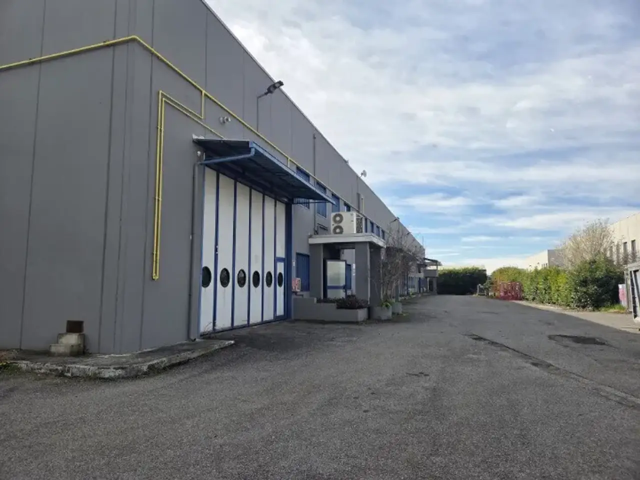 Magazzino in Via delle Industrie Snc, Sulbiate, {3} - Foto 2
