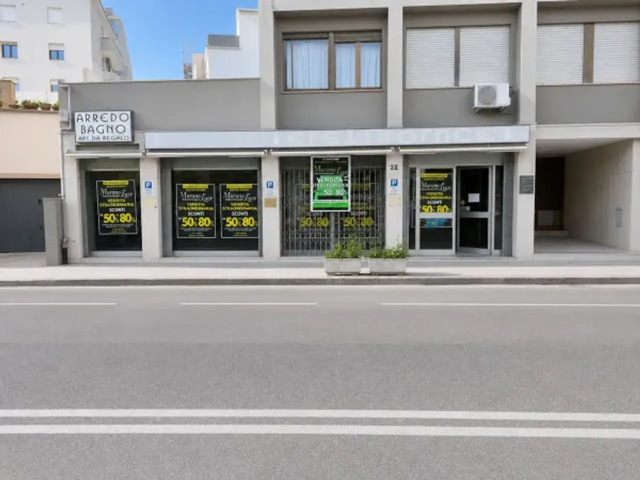 Negozio in Via degli Astronauti 2, Sassari, {3} - Foto 1