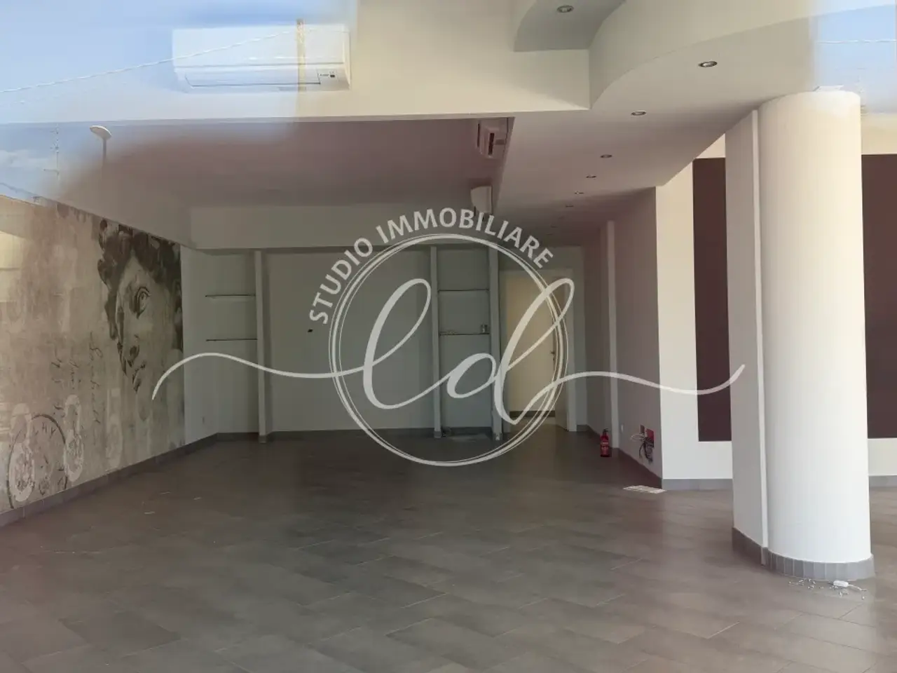 Capannone in , Camaiore, {3} - Foto 2