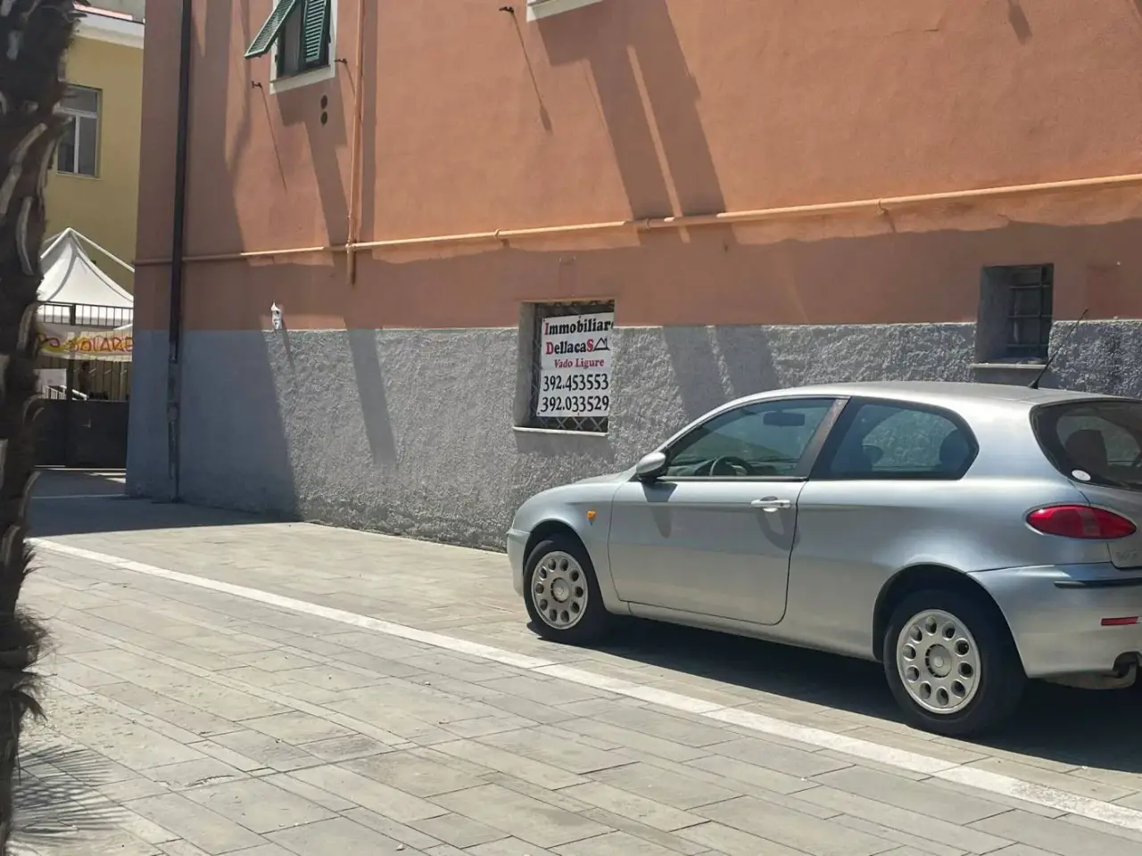 Magazzino in  Vado Ligure, Vado Ligure, {3} - Foto 2