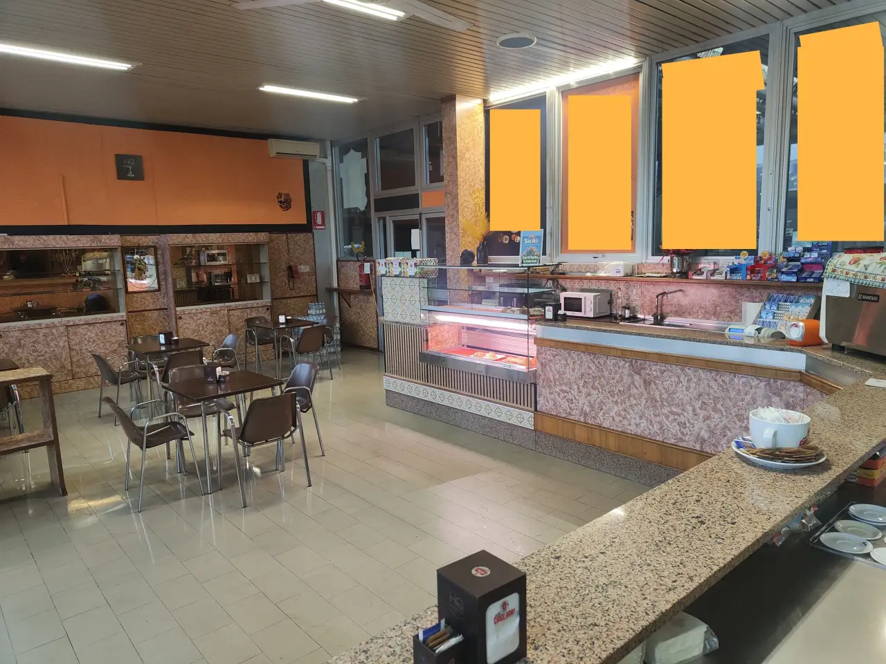 Bar in Via Cisa, Sarzana, {3} - Foto 2