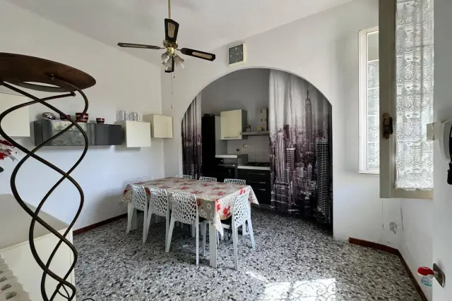 Villa in Via del Giardino 66, Vecchiano - Foto 1