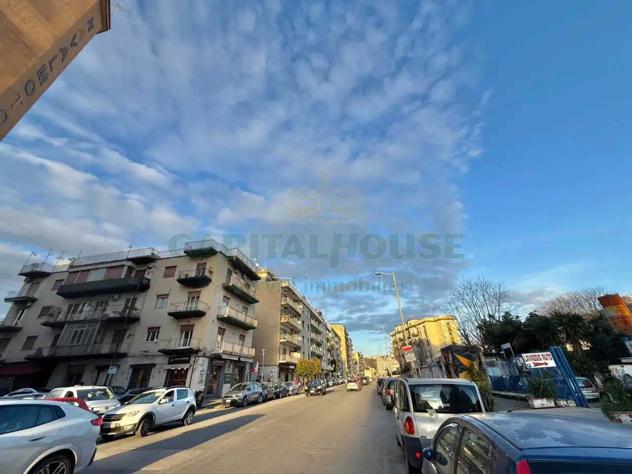 Negozio in Via Diocleziano 199, Napoli, {3} - Foto 2