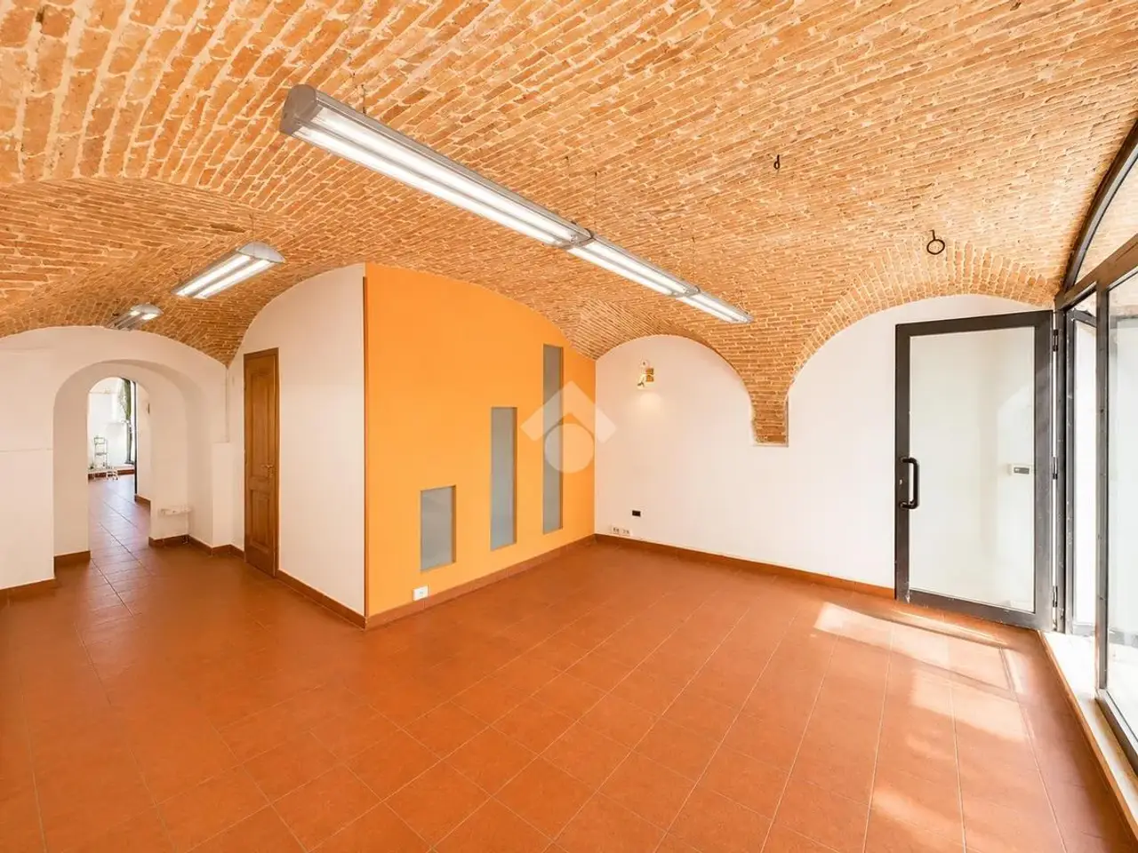 Negozio in Corso De Michetti 48, Teramo, {3} - Foto 2