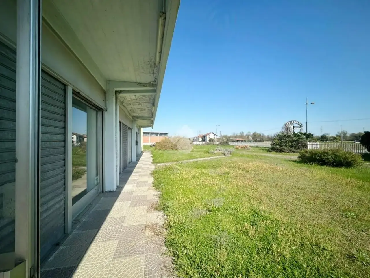 Palazzina commerciale in Via Provinciale 14, Loranze', {3} - Foto 2