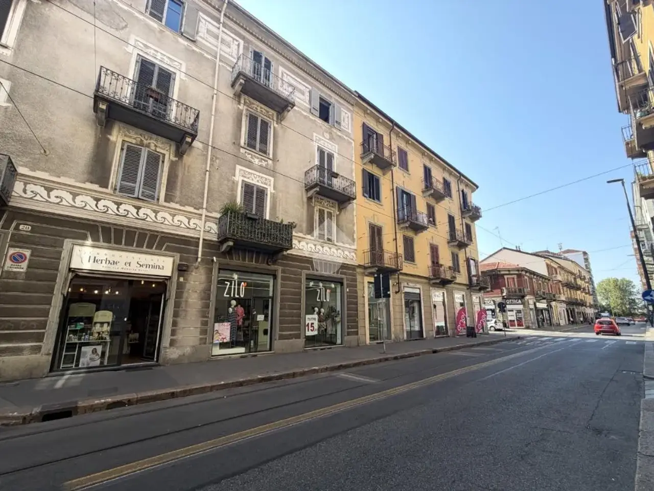 Negozio in Via Chiesa della Salute 18, Torino, {3} - Foto 1