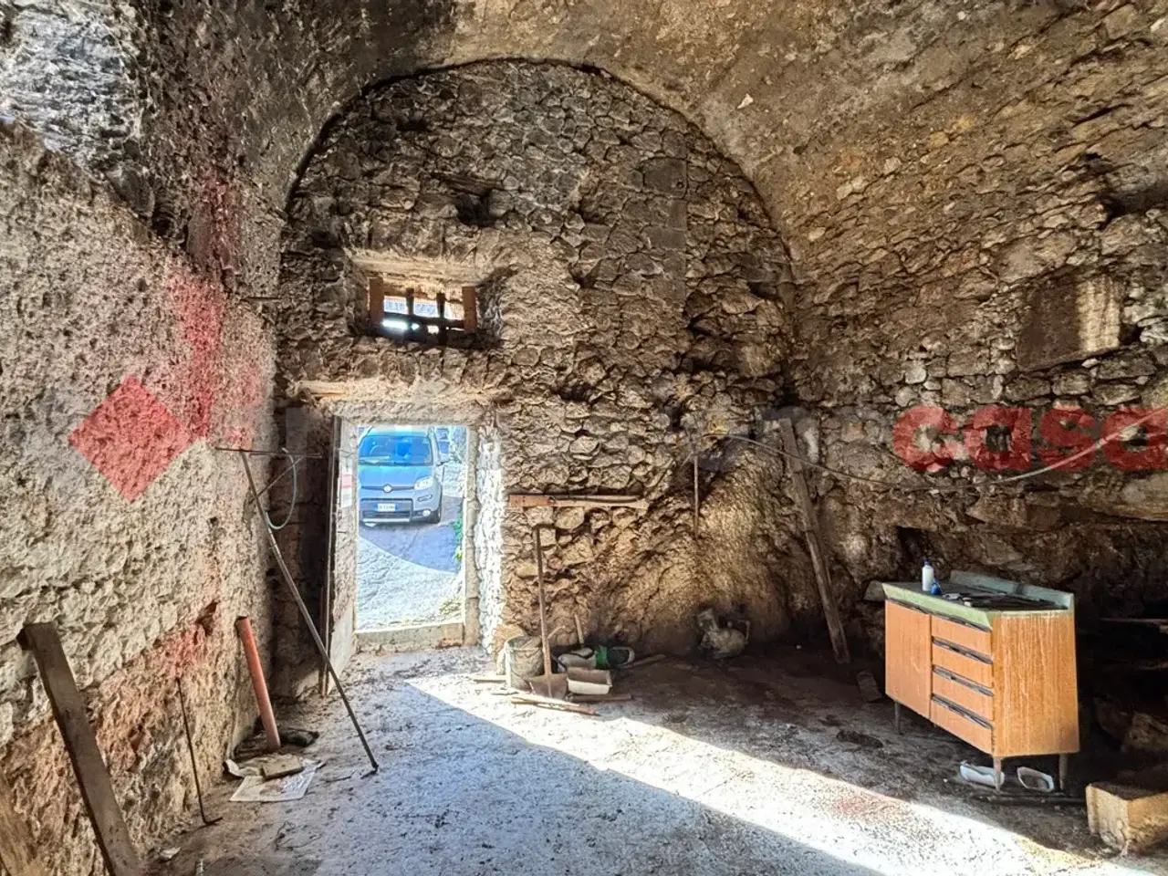 Magazzino in Via Porta San Nicola Snc, Alatri, {3} - Foto 2