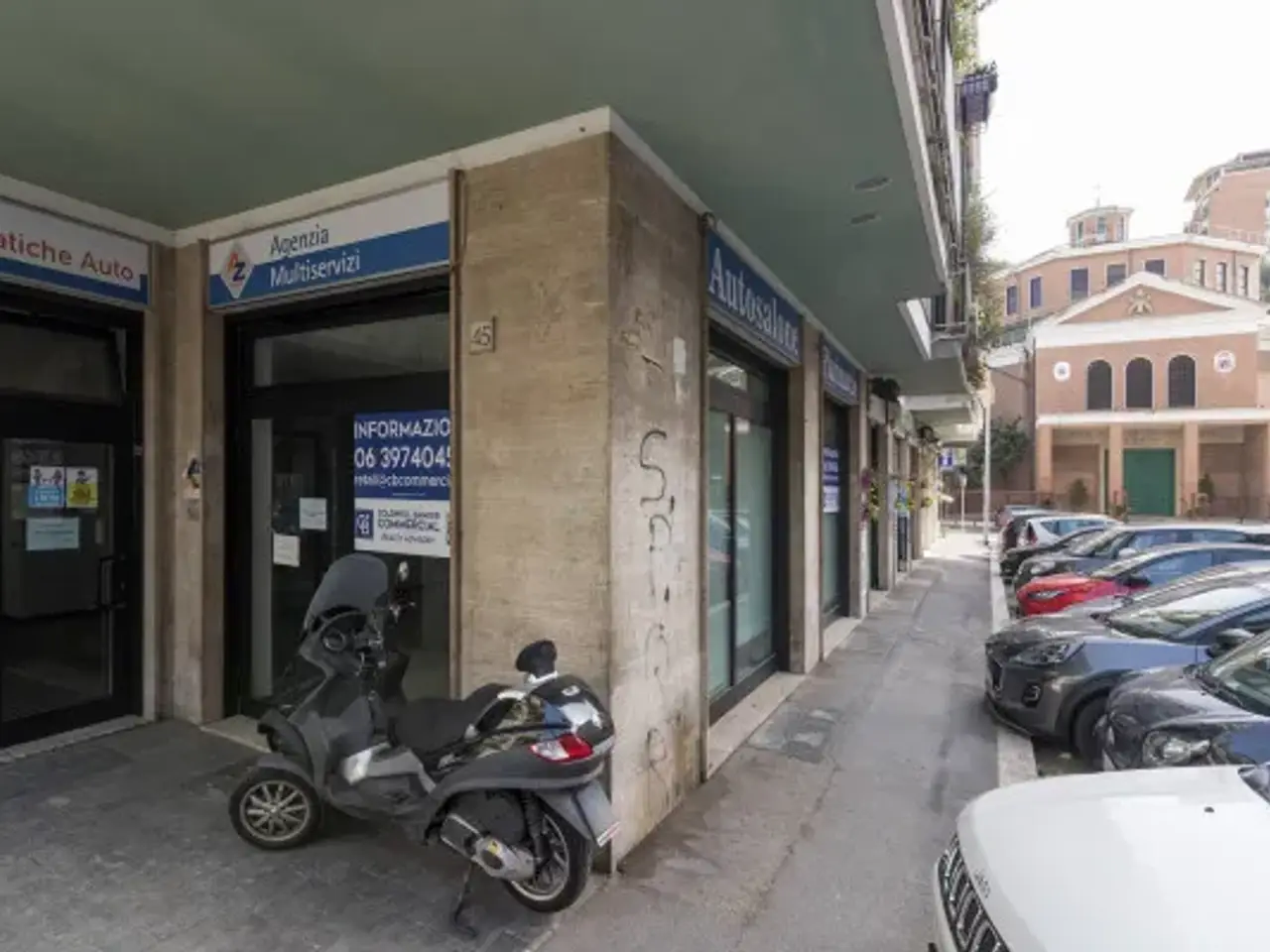Negozio in Via Innocenzo XI 43/49, Roma, {3} - Foto 2