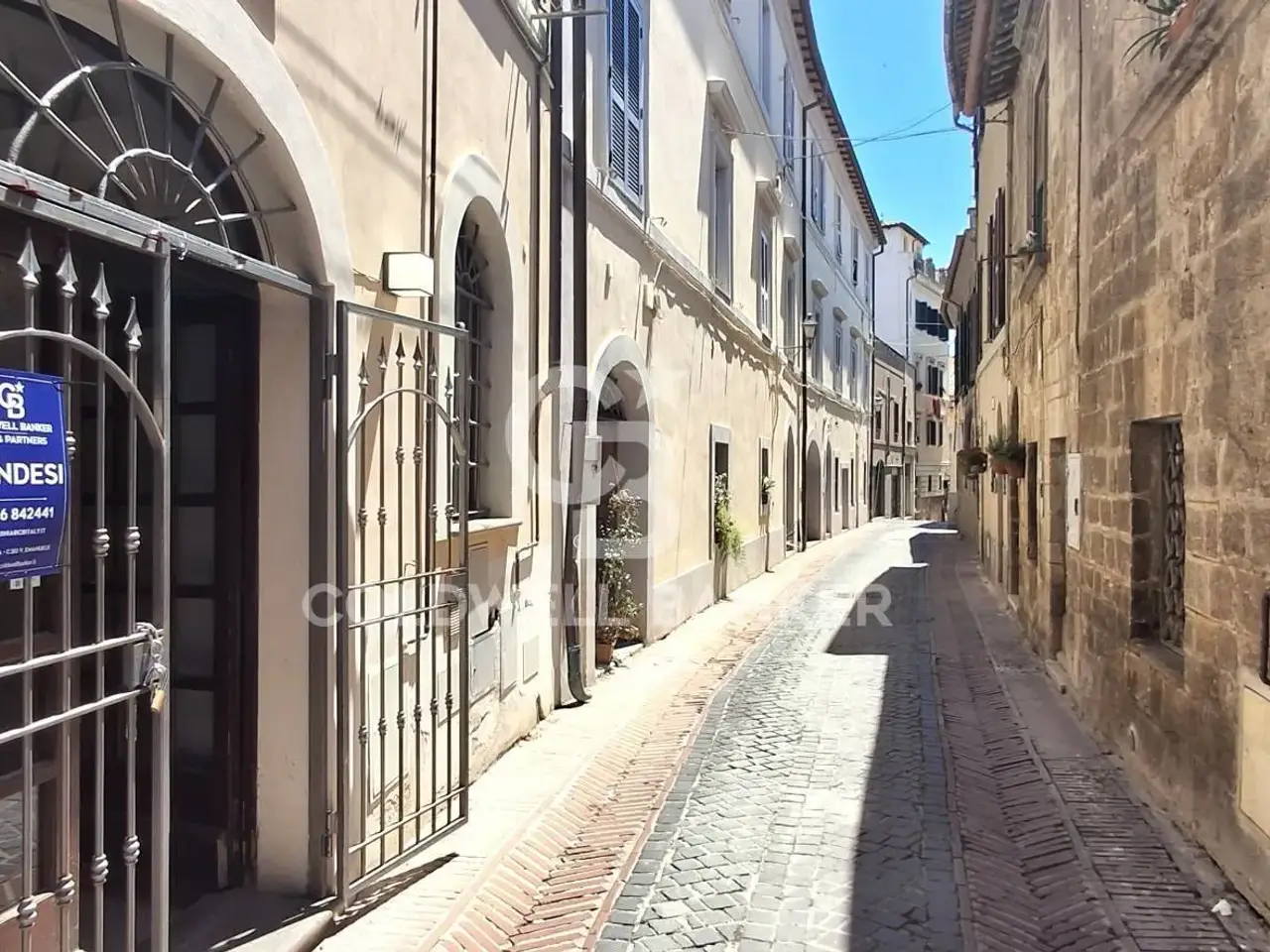 Negozio in Via Giordano Bruno 15, Tarquinia, {3} - Foto 1