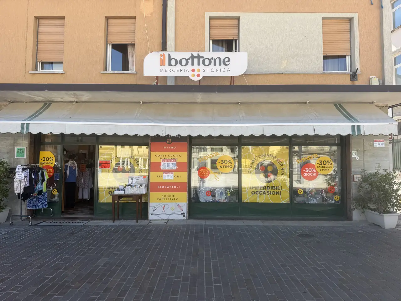 Negozio in , Monfalcone, {3} - Foto 1
