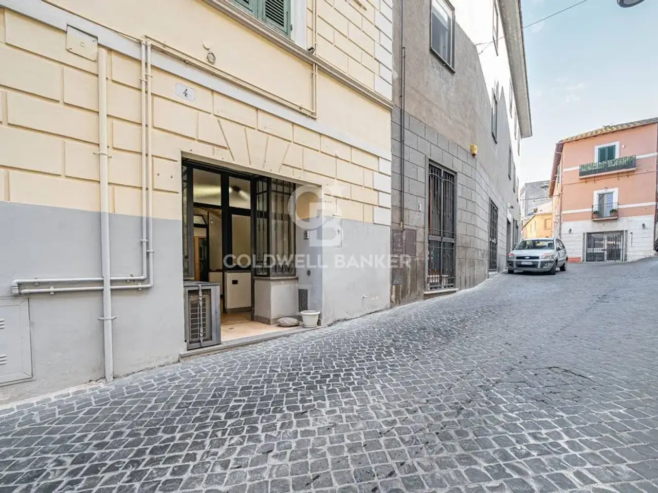 Negozio in Via dello Statuto 4, Tarquinia, {3} - Foto 1