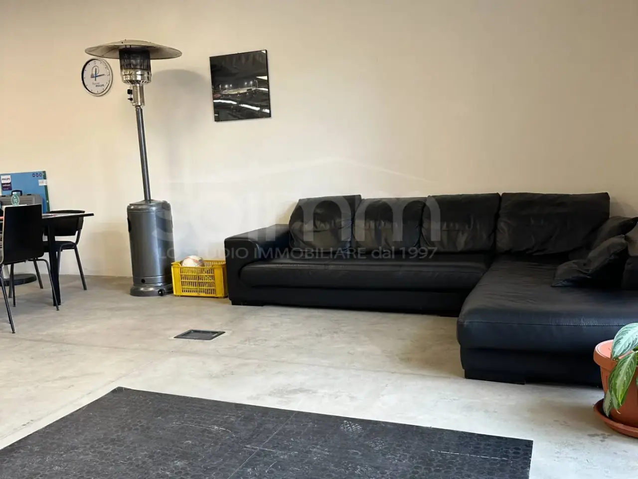 Negozio in Via Lunigiana 15, Cagliari, {3} - Foto 2