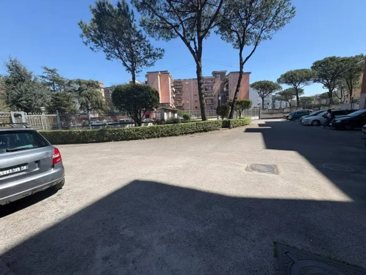 Negozio in Viale dei Pini, Casalnuovo Di Napoli, {3} - Foto 1
