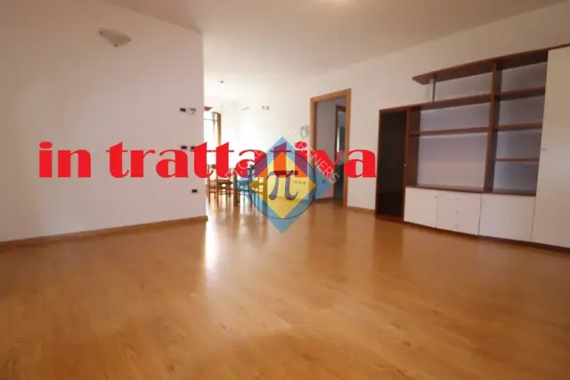 Vierzimmerwohnung in Via Puccini 20, Fiume Veneto - Foto 1