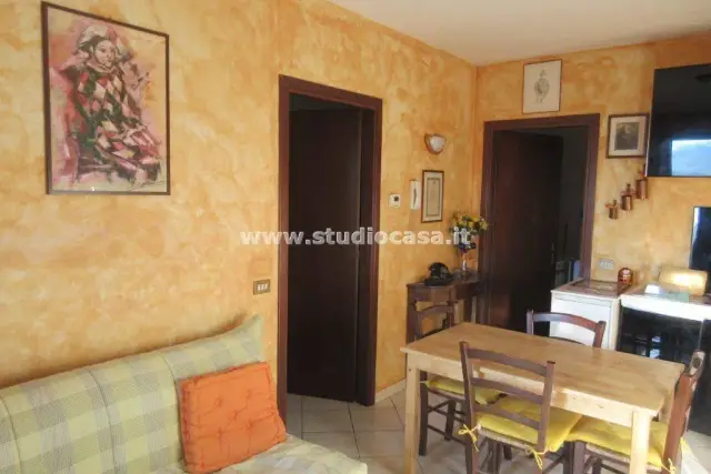 2-room flat, Endine Gaiano - Photo 1