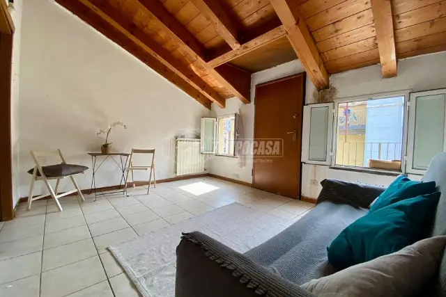 2-room flat in Via San Mamete 3, Milano - Photo 1