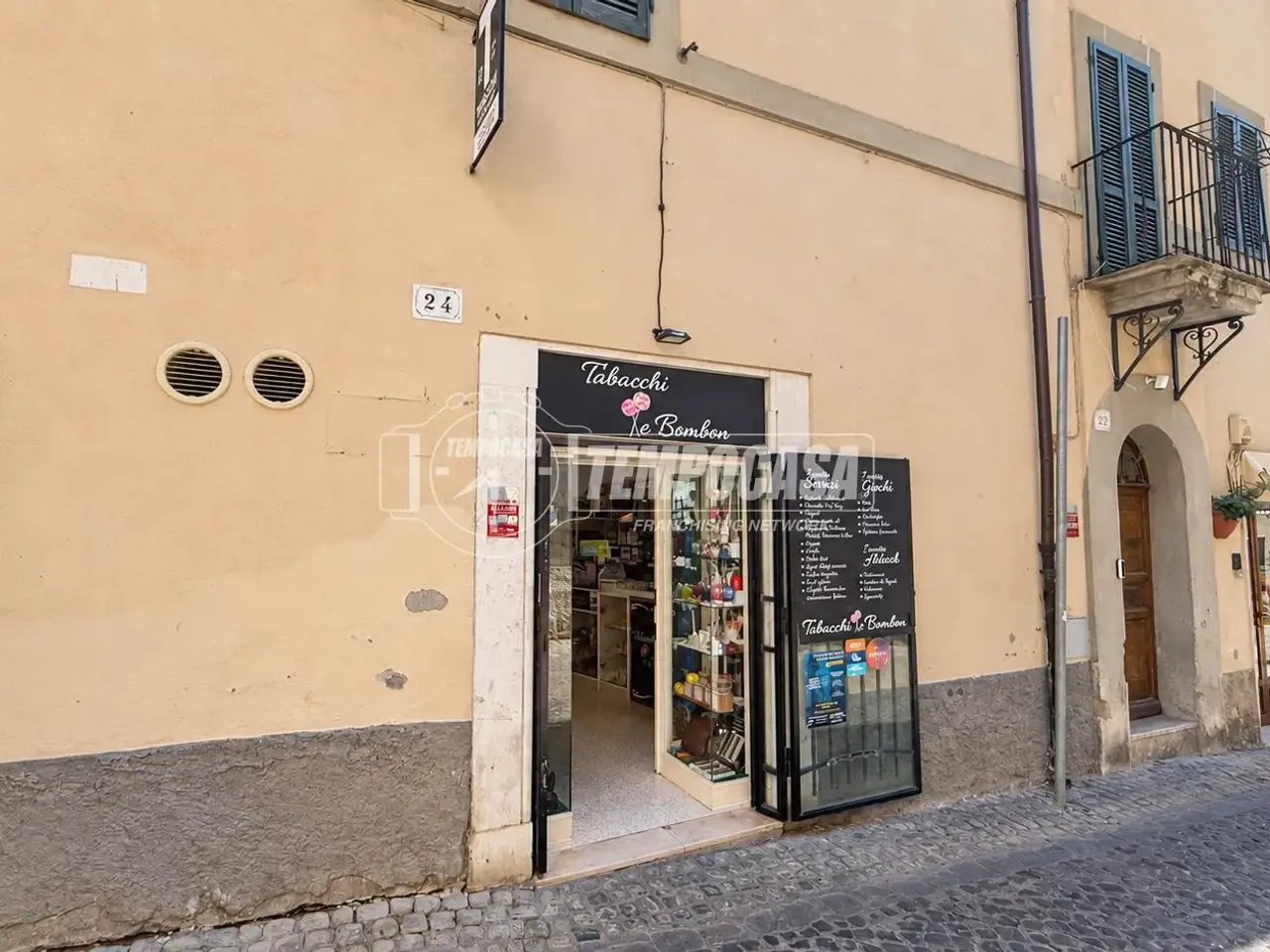 Tabaccheria in Via Umberto I 24, Tarquinia, {3} - Foto 1
