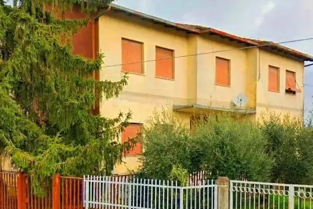 Detached house in Via di Mugliano, Arezzo - Photo 1