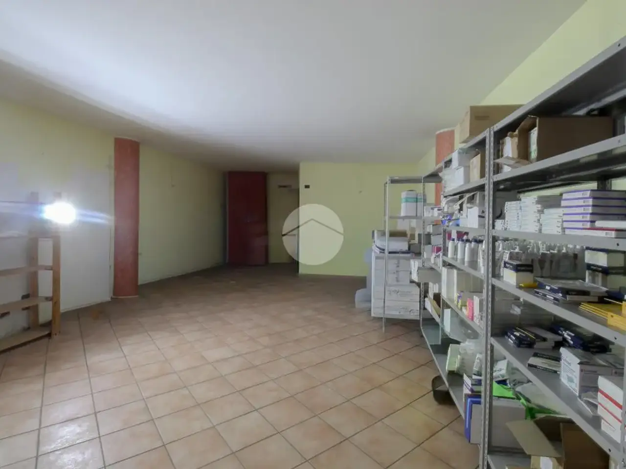 Ufficio in Via Tadini 1, Romano Di Lombardia, {3} - Foto 1