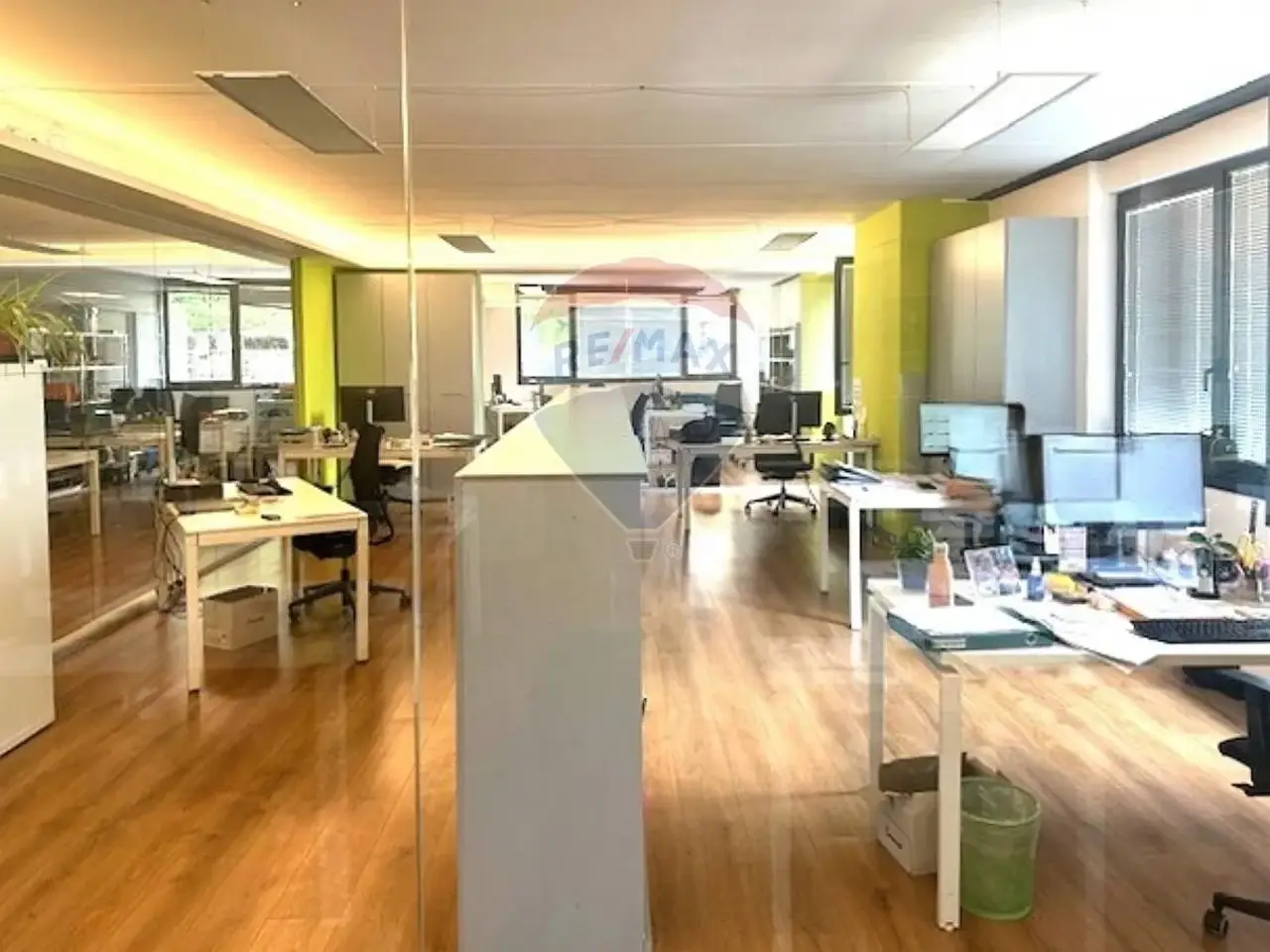 Ufficio in Via Case Sparse Europa 13, Nembro, {3} - Foto 1