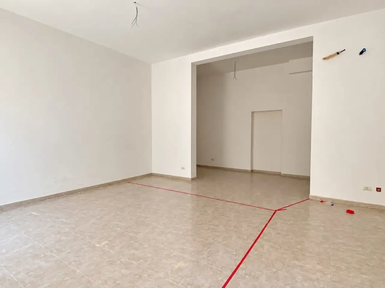 Esercizio commerciale in Via Trieste 40, Pachino, {3} - Foto 2