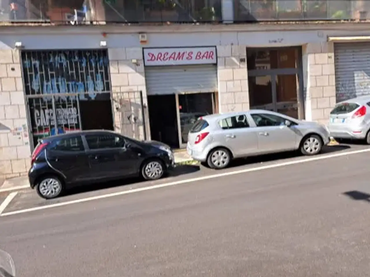 Negozio in Via Pasquale Revoltella, Roma, {3} - Foto 2